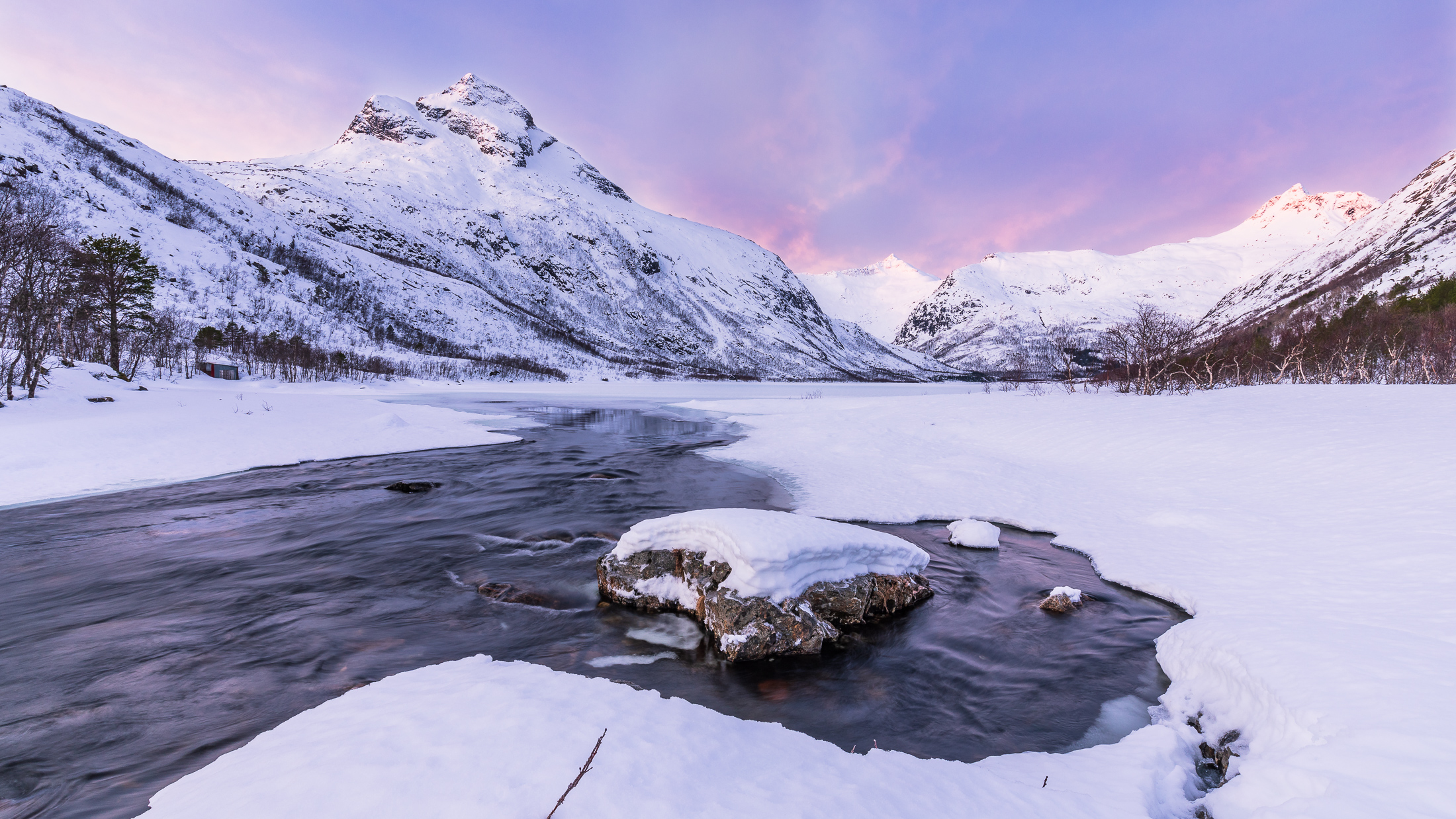 Sven_Fredriksen_Nordland_Sneistinden