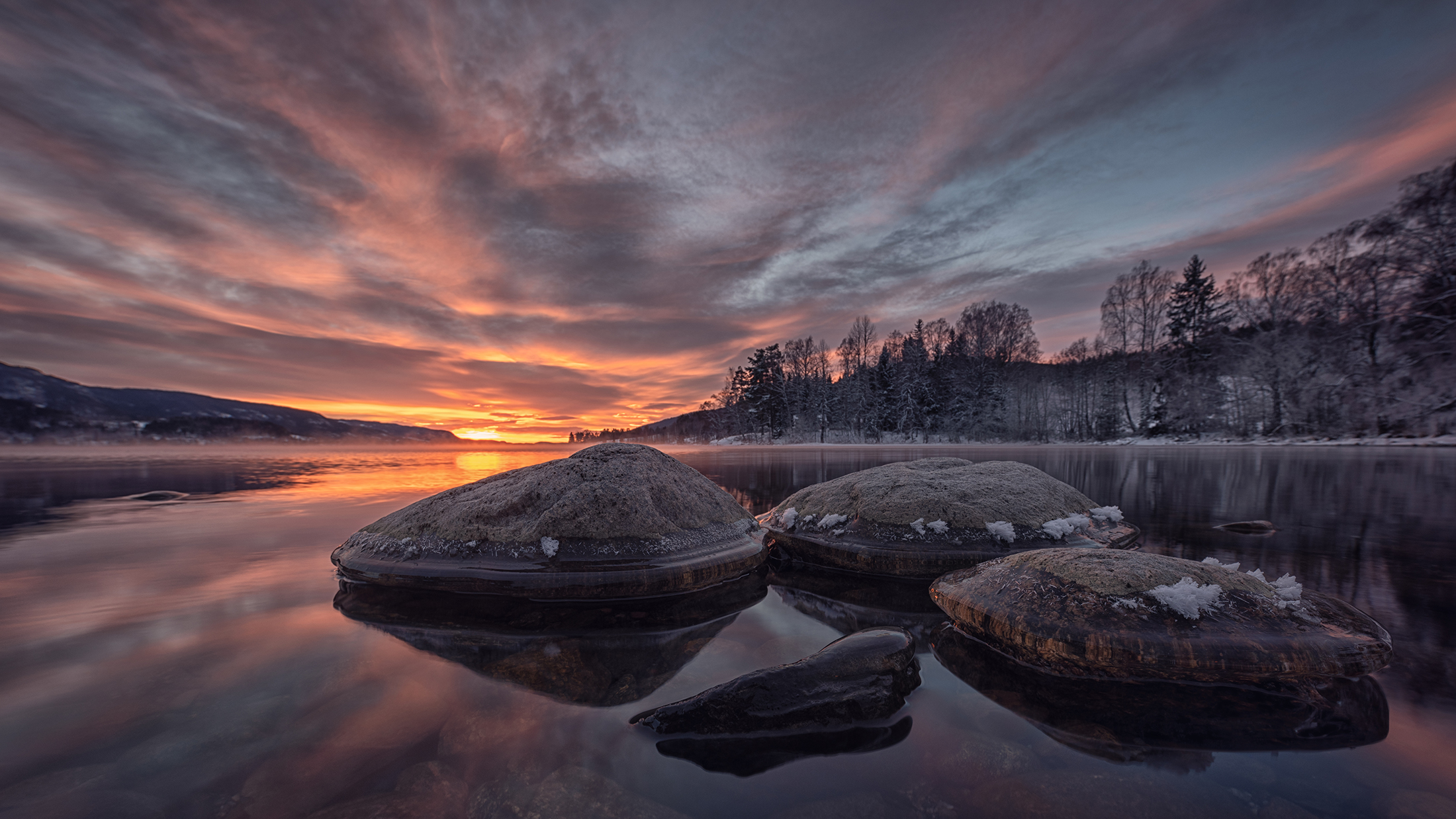 Heidi-Mellingen_ostlandsavd_Eikernvannet-en-tidlig-morgen