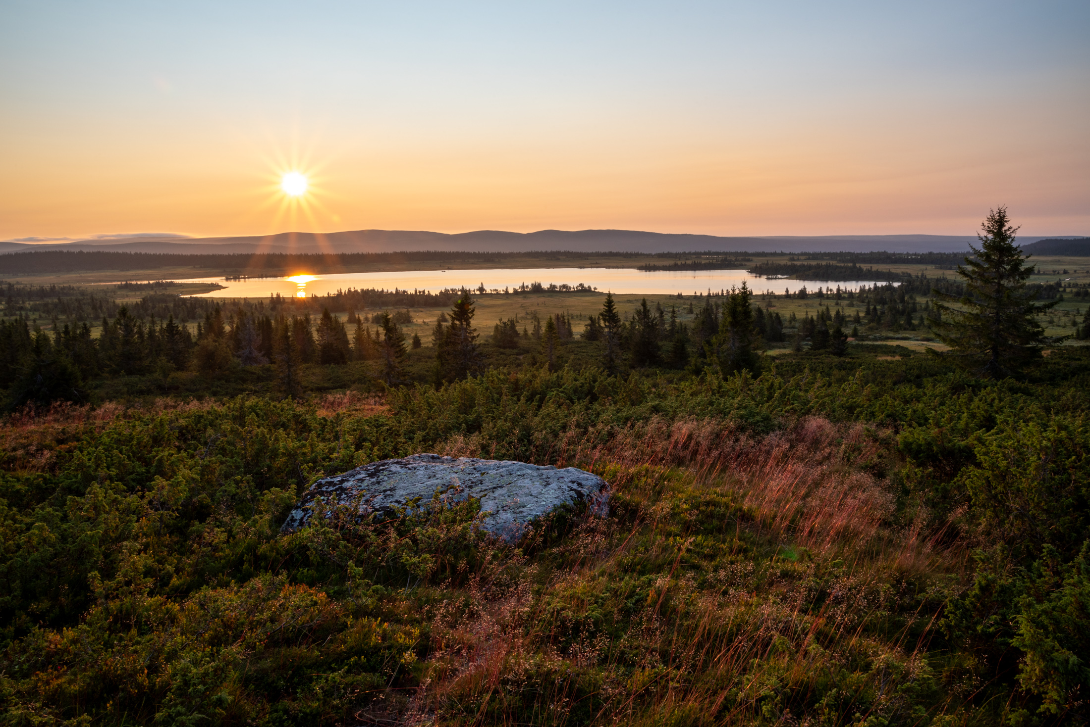 1632591864-christoffer_solbakken_ostlandet_morgenro